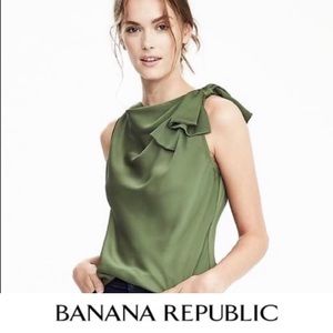 Banana Republic cowl neck bow tank top